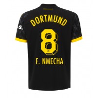 Fotballdrakt Herre Borussia Dortmund Felix Nmecha #8 Bortedrakt 2023-24 Kortermet